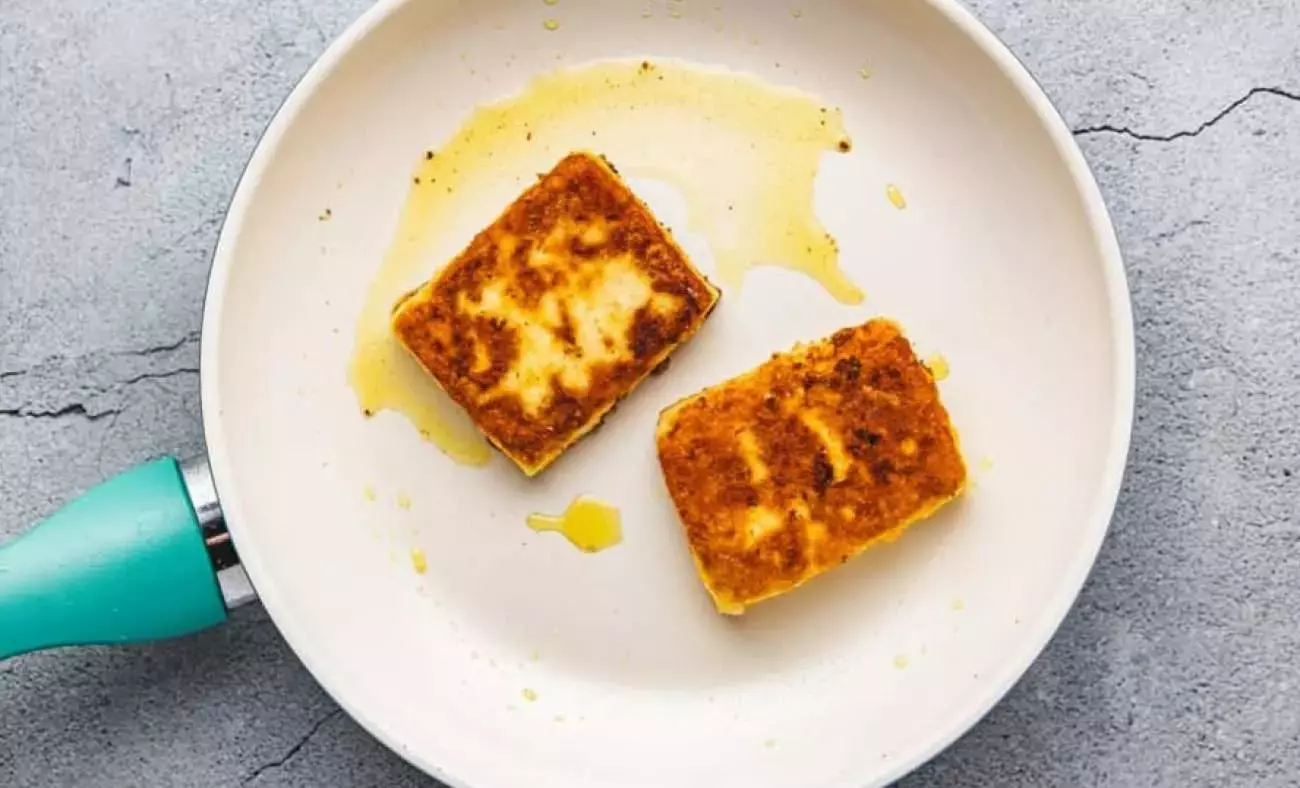 Peynir Saganaki
