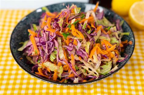 Mavsim Salata